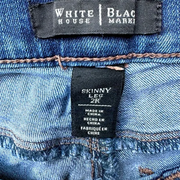 White House Black Market, Skinny Leg, Jeans, Size 2R - Picture 3 of 3